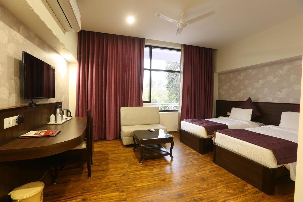 Hotel The Great Ganga Rishīkesh Exterior foto
