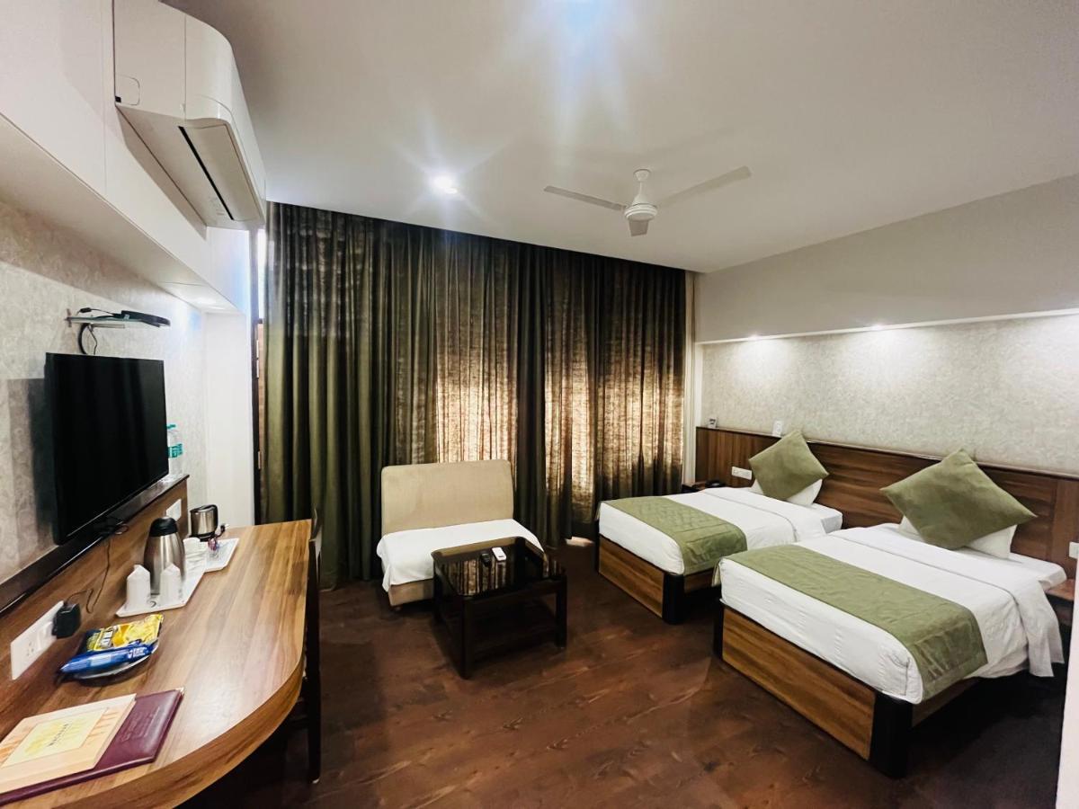 Hotel The Great Ganga Rishīkesh Exterior foto