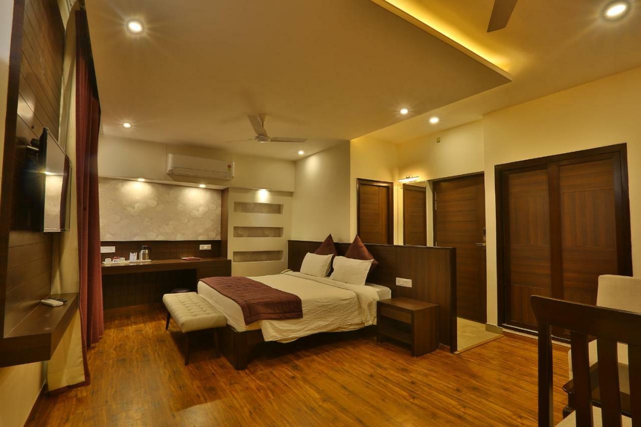 Hotel The Great Ganga Rishīkesh Exterior foto